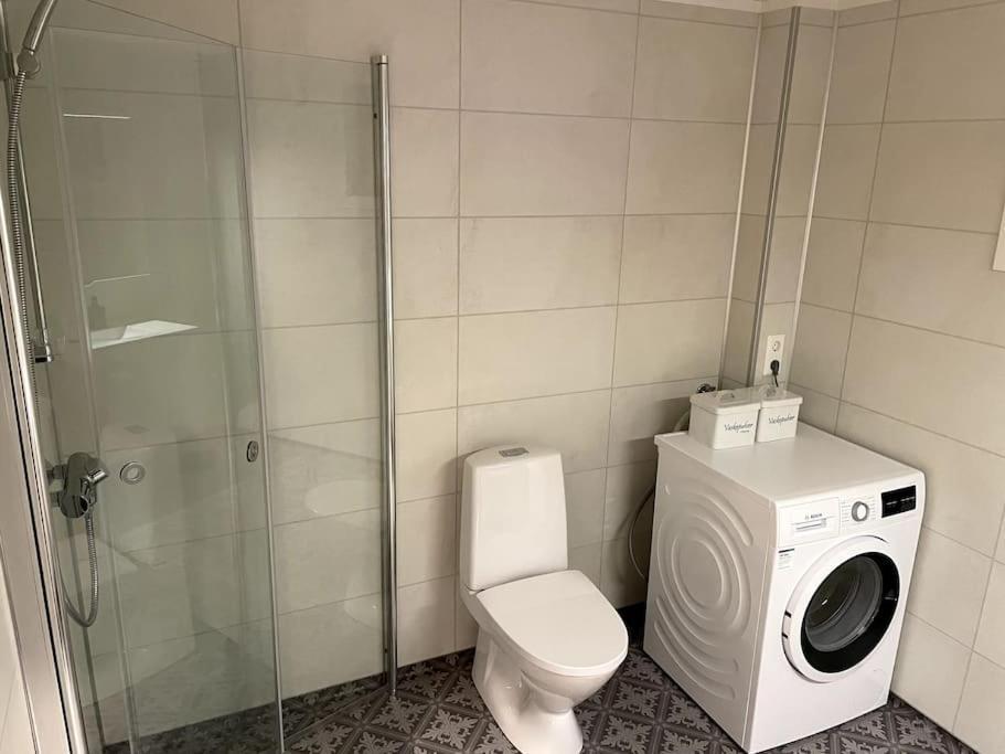 Lofoten - New Apartment, Close To Airport. Leknes Luaran gambar