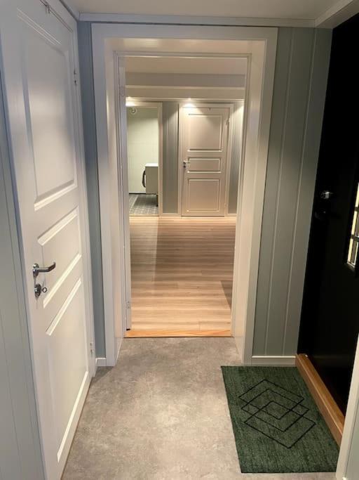 Lofoten - New Apartment, Close To Airport. Leknes Luaran gambar
